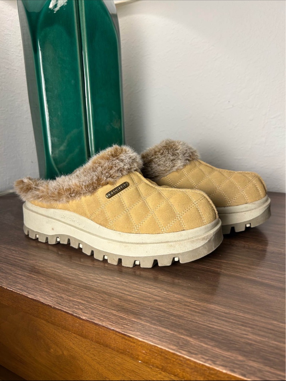 y2k vintage chunky skechers brown faux fur booties